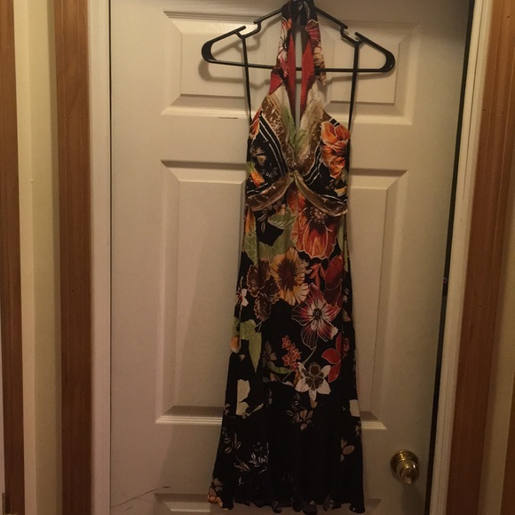 Cache Dresses & Skirts - Beautiful Floral Cache Flare Dress!